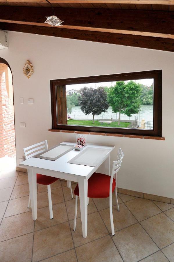 B&B Al Fondaco Pescantina Bagian luar foto